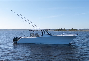 2026 Front Runner 37 Cat Boat